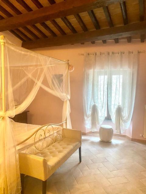 Albergo La Loggia Di San Martino Гуалдо Тадино Екстериор снимка
